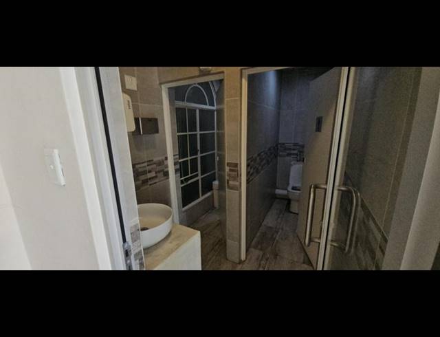 INDUSTRIAL PROPERTY TO RENT IN GRAND CENTRAL